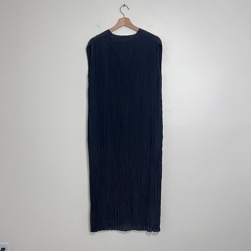 Vince Crushed Silk Black Midi Dress XS V Neck Pleated Minimalist Quiet Luxury - Picture 6 of 11